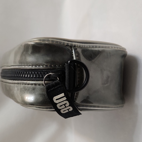 UGG Janey II Clear Sheepskin Crossbody Bag - Picture 6 of 15